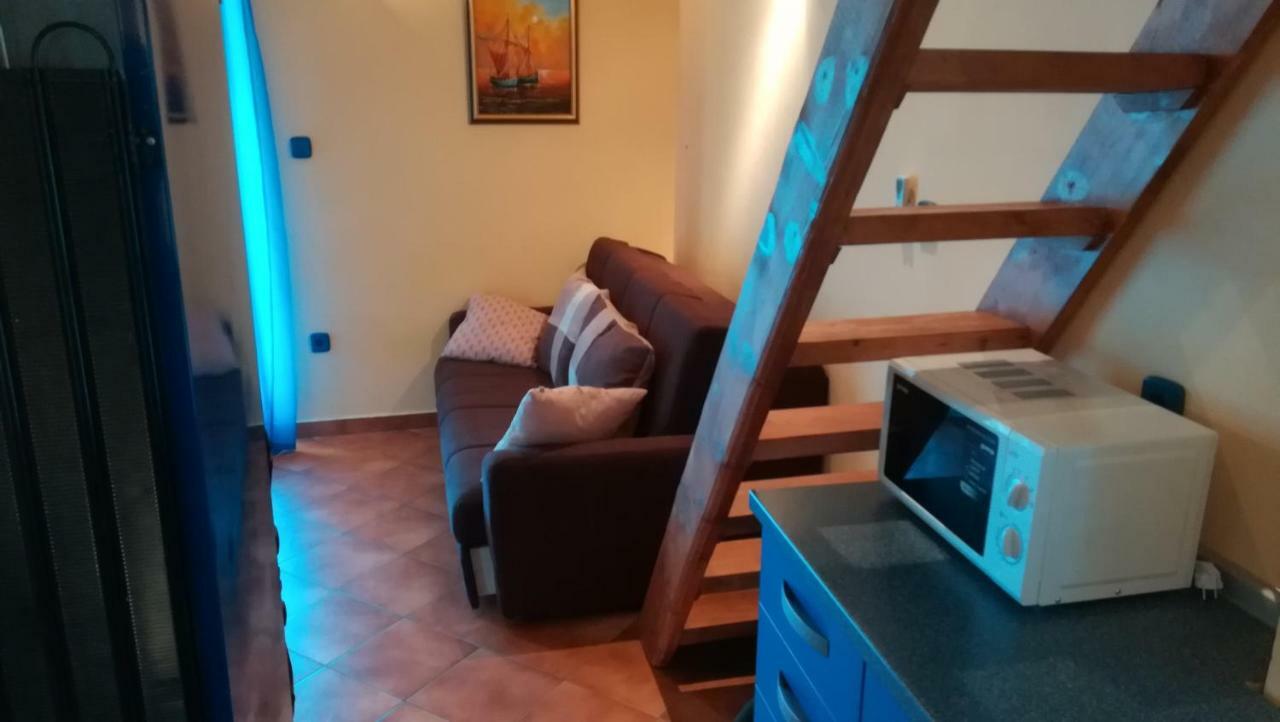 Apartment Stinica 26 E Jablanac Bagian luar foto